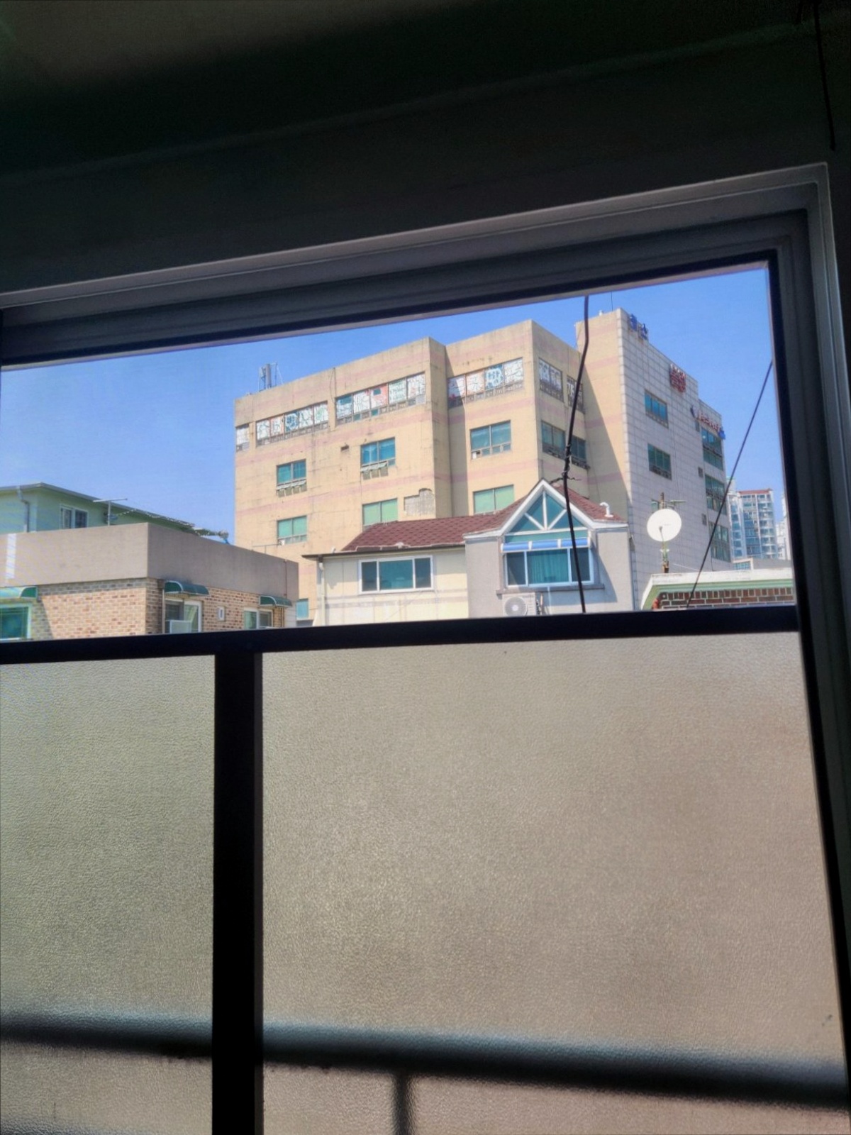 서울 종로구 세종로 방충망교체 시공사진 1